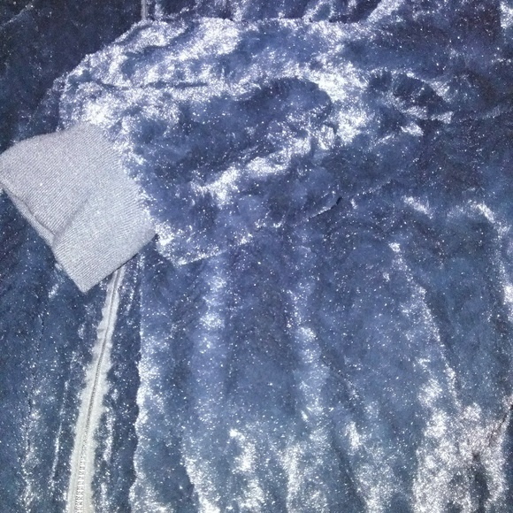 Reversible jacket - Picture 2 of 3